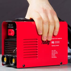 Инвертор сварочный FUBAG IQ 2000 в Нижнем Тагиле фото