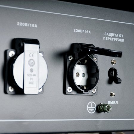 Бензиновый генератор FUBAG BS 2200 в Нижнем Тагиле фото