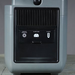 Портативная электростанция FUBAG AS 2400i (аккумулятор LiFePO4) в Нижнем Тагиле фото